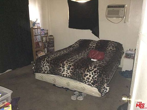 5th image of 730 W 113th St