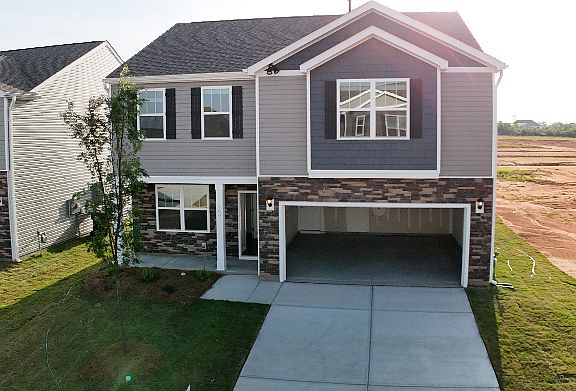 2nd image of 969 Pineland Dr