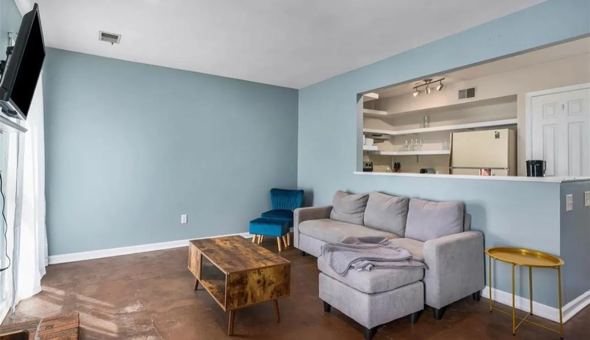 2 bed, 2.5 bath, 1280 sqft, $1,650 — Photo 4