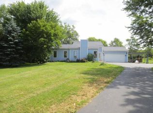 15 Armstrong Rd, Lansing, NY 14882