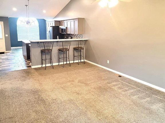 5th image of 1888 Sierra Ln #9C