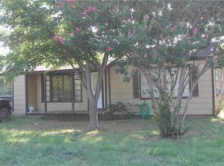303 Blundell St, Ranger, TX 76470
