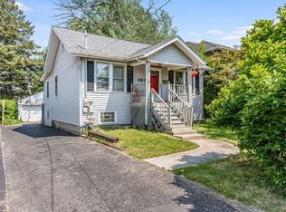 383 S Scott St, Elmhurst, IL