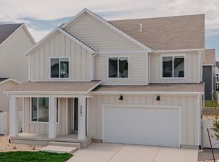 2123 W Arrowleaf Rd, Eagle Mountain, UT 84005
