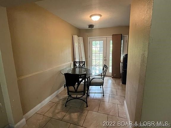 3rd image of 303 Blair Ave