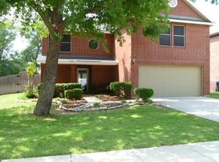 1905 Yellowstone Ln, Corinth, TX 76210