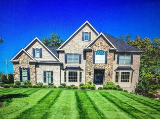 301 N Wind Ct, Gibsonia, PA
