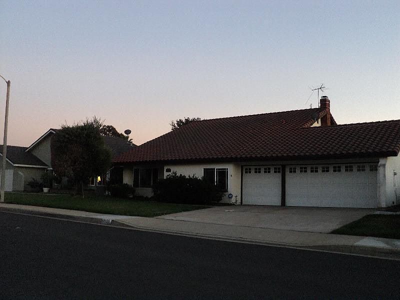 2nd image of 1020 W Calora St