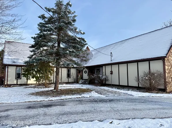8873 S Williams St #C, Bryan, OH 43506