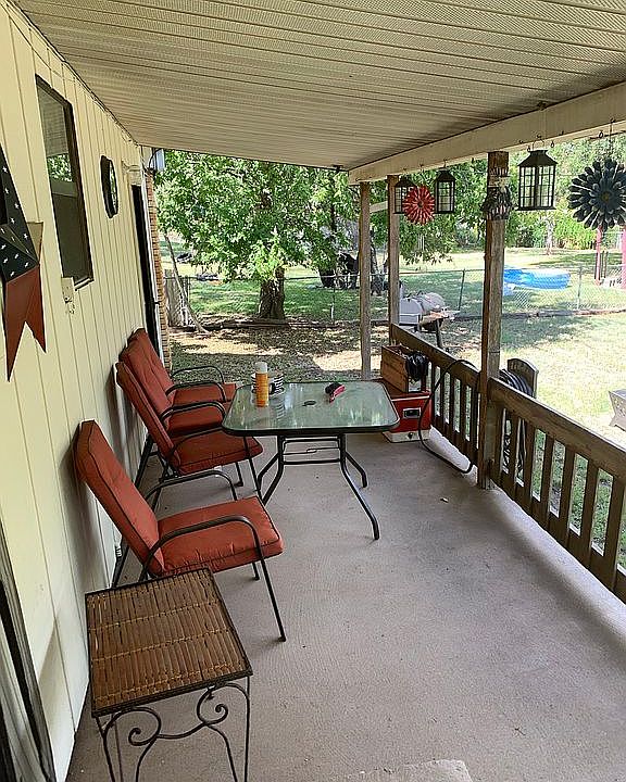 1st image of 2101 Crescent Dr