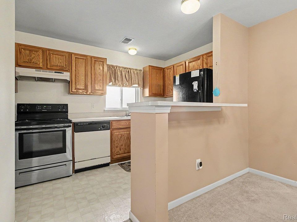 23466 Mahoney Ct, photo 6