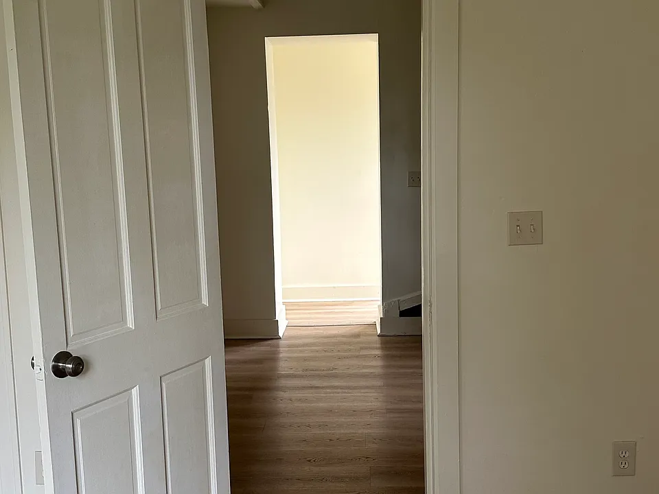 362 Clinton Ave #3