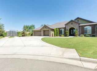 16201 Salmon Bay Ct, Bakersfield, CA