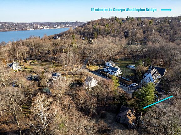 2nd image of 118 Washington Spring Road