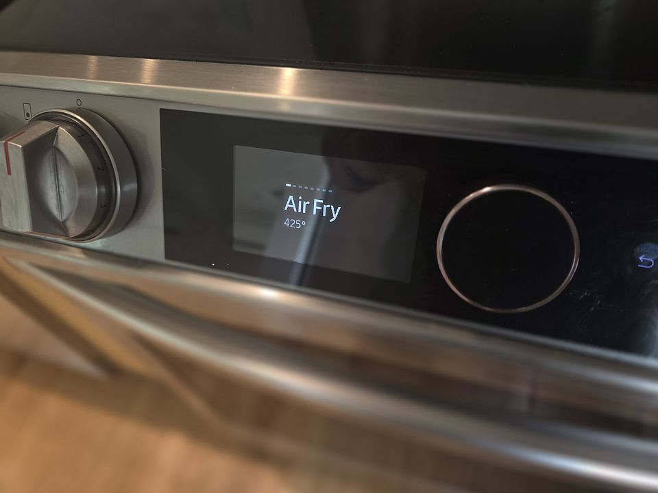 Feature rich, modern stove