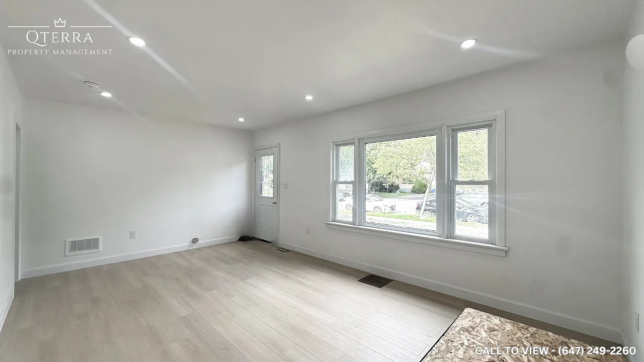 2 bed, 700 sqft, $1,849 — Photo 1