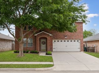 1956 Lariat Dr, Justin, TX 76247