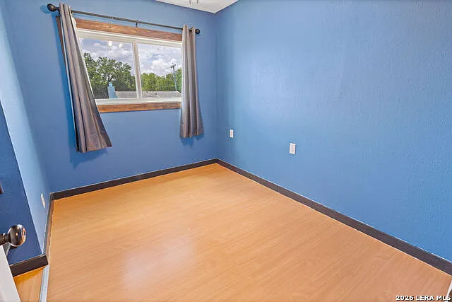 6202 Valley Pawn — Photo 11