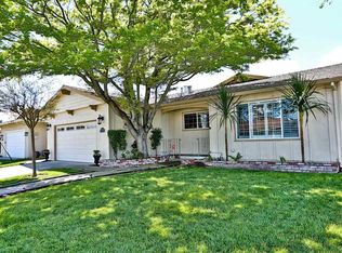6928 Cedar Ln, Dublin, CA 94568