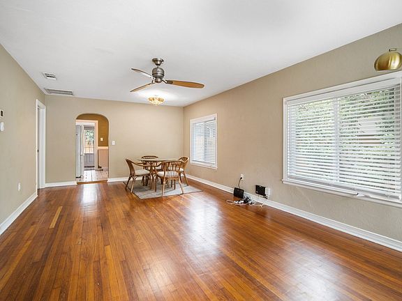 5th image of 1509 Hillside Dr