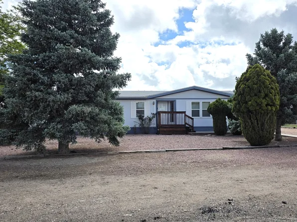 956 S Saki Dr, Pueblo West, CO 81007