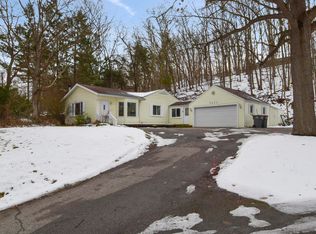 5242 Coit Ave NE, Grand Rapids, MI 49525