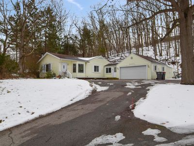 5242 Coit Ave NE, Grand Rapids, MI, 49525