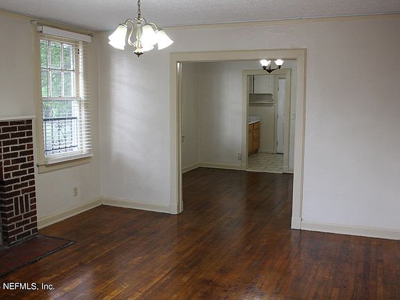2nd image of 1191 8TH Street W