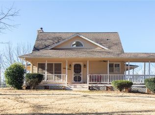 953 White Oak Trl, Murrayville, GA 30564