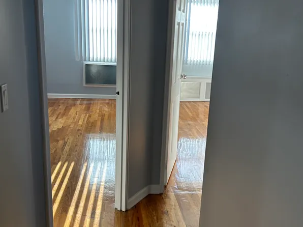 942 East 85th Street image 4 of 12