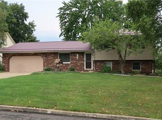 1505 Monticello Ave, Hermitage, PA 16148