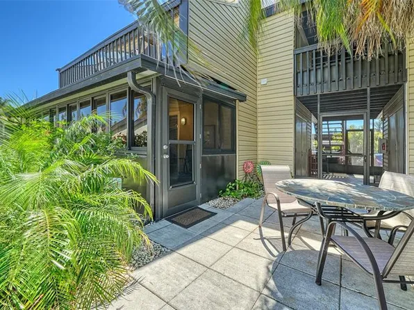 712 White Pine Tree Rd #77, Venice, FL 34285