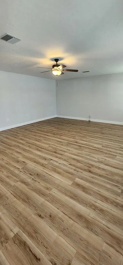Single Family Home — Photo 4