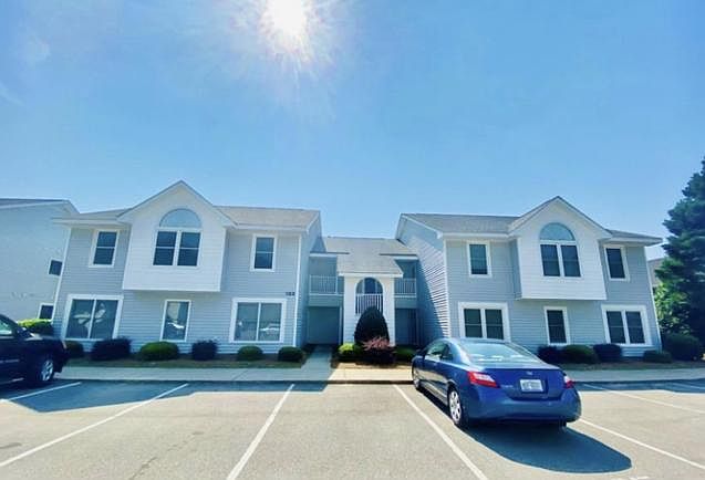1st image of 121 W Victoria Ct APT B