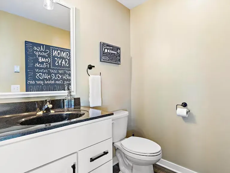 110 N Ensign Dr — Photo 15