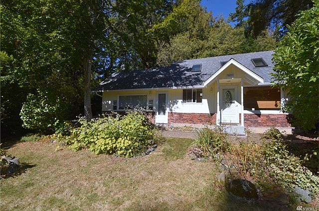 1st image of 4401 College St