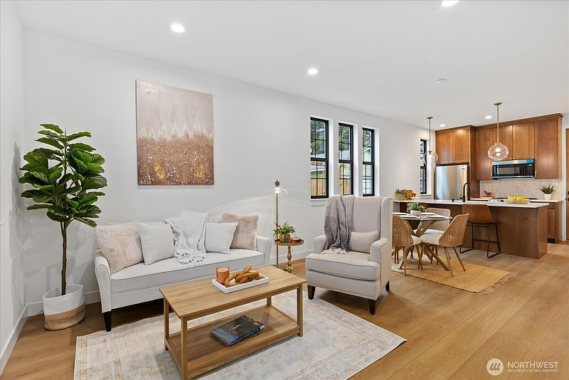 4th image of 2815 25th Street #C