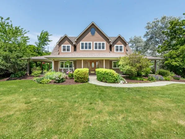 13910 W Elm Ln, Wadsworth, IL 60083