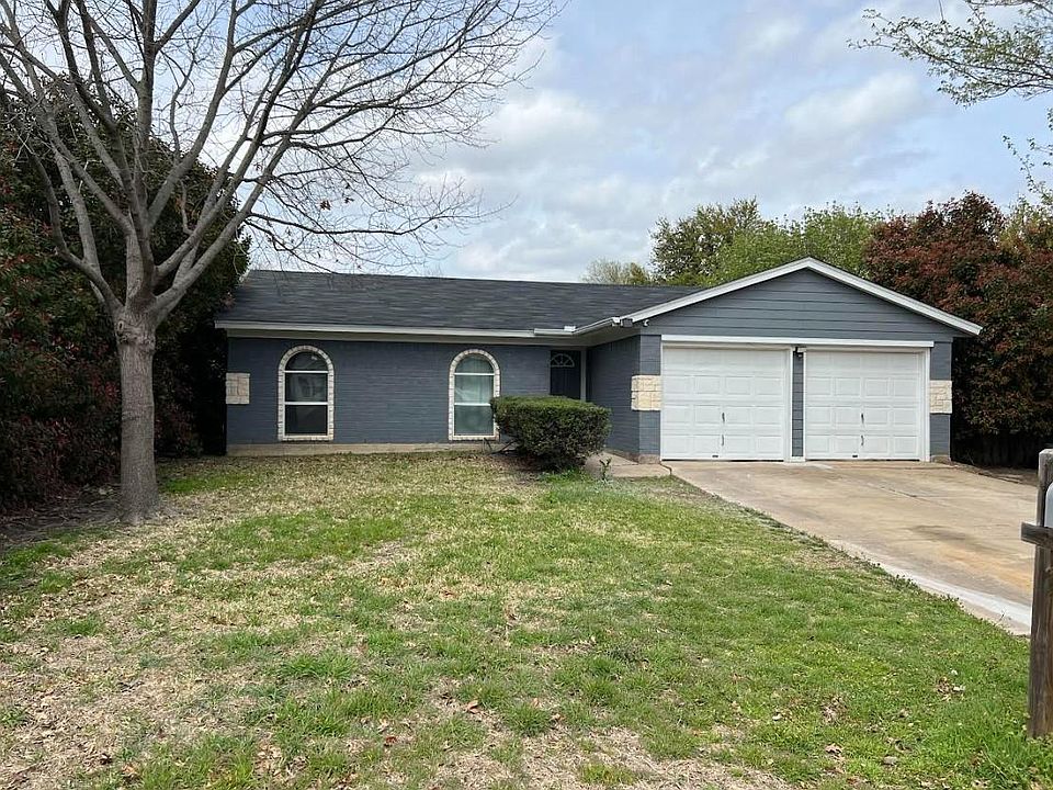 1st image of 5729 Macneill Dr