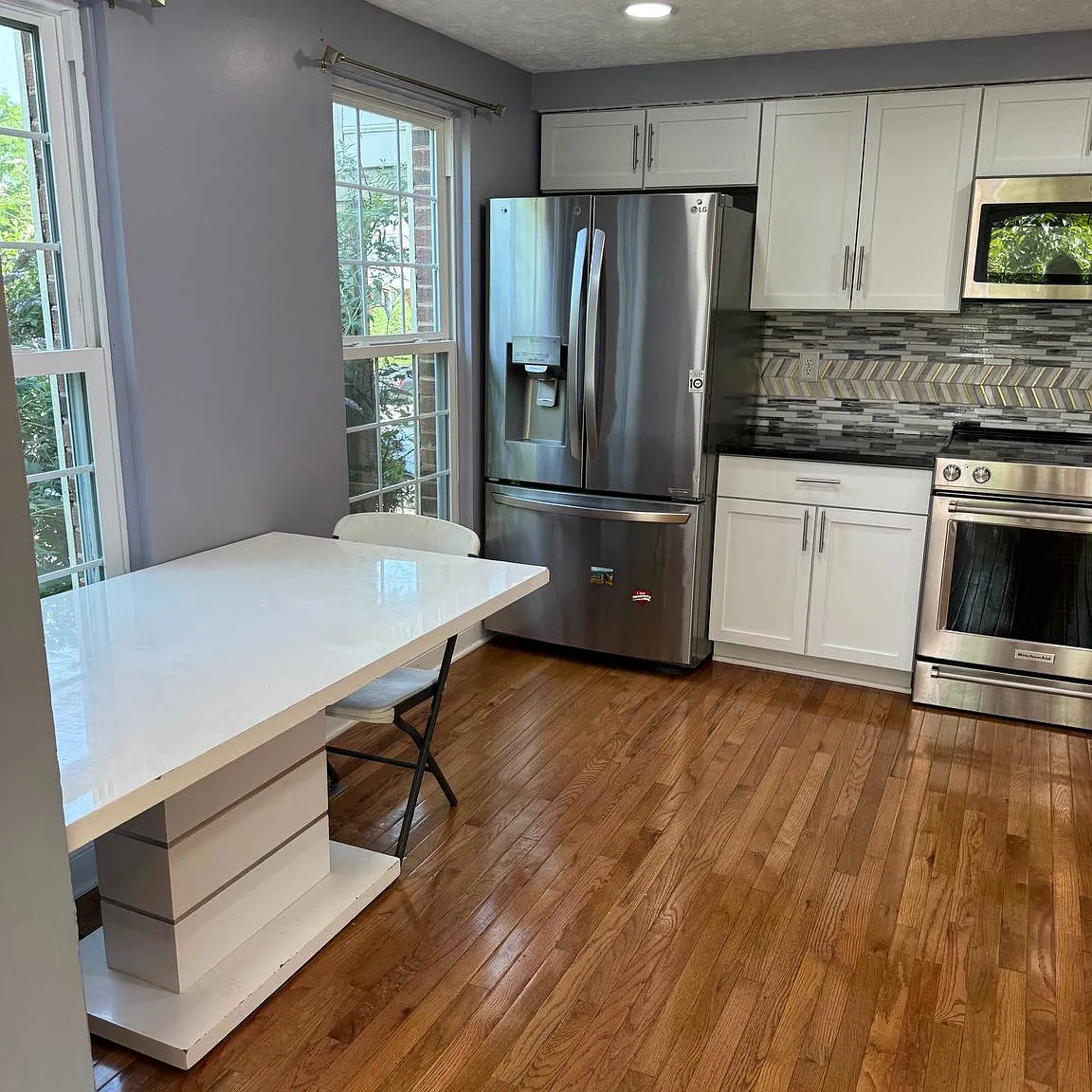 3 bed, 3.5 bath, 1860 sqft, $2,800 — Photo 3