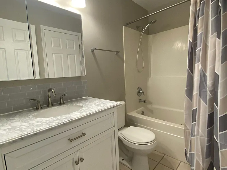 995 Symphony Dr — Photo 11