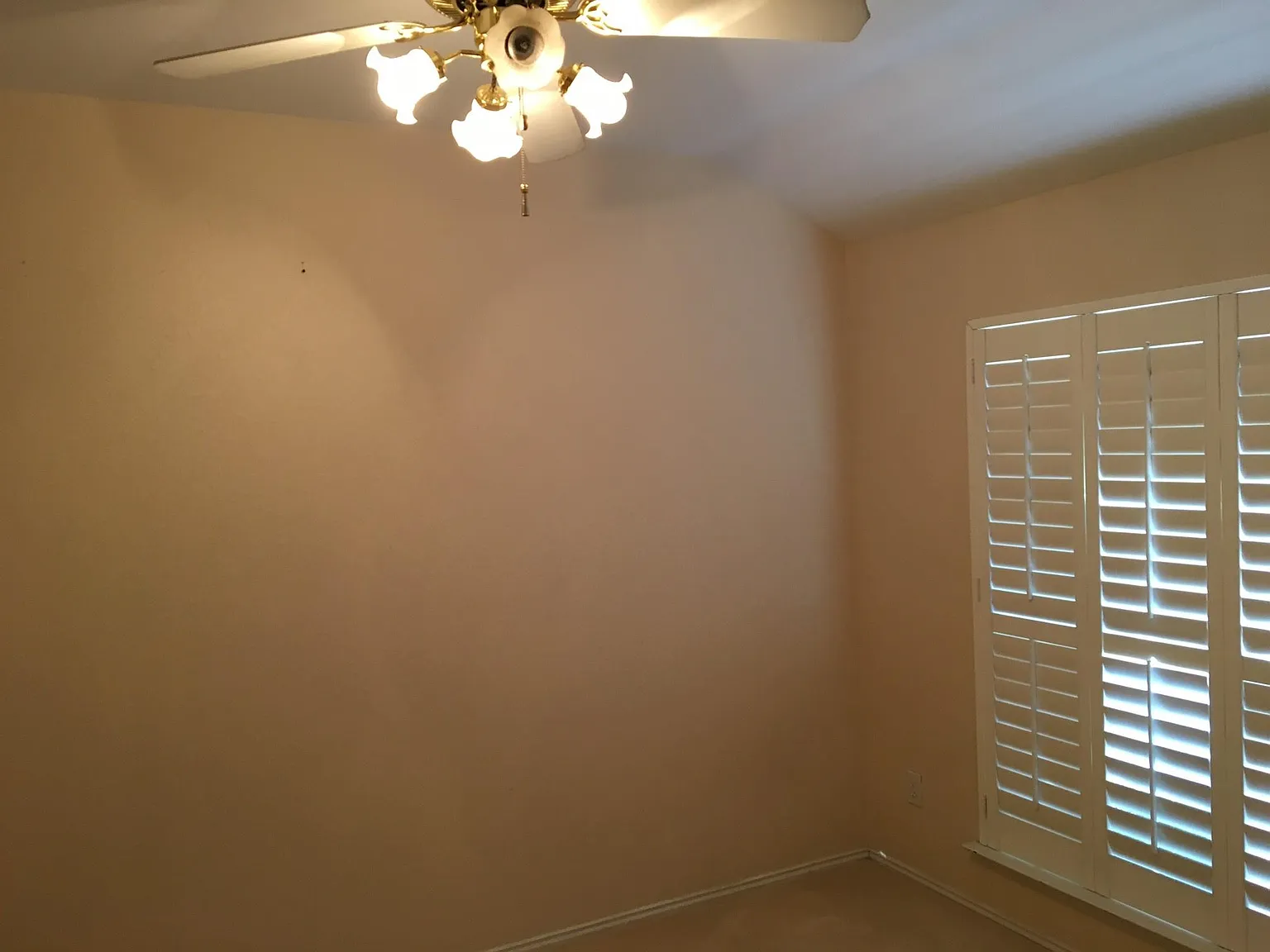 3 bed, 1782 sqft, $2,360 — Photo 3