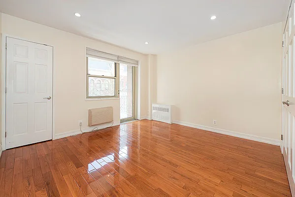 Rented by Bold New York | media 5