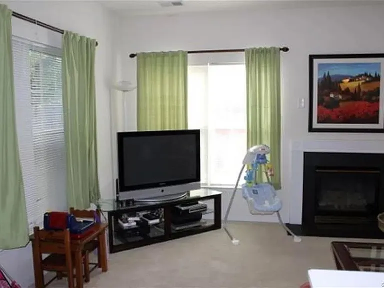 5501 Springwater Ln — Photo 5
