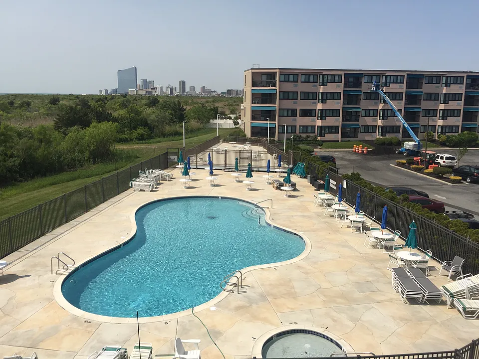4500 W Brigantine Ave #2121