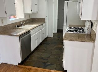 22003 Belshire Ave Unit 9, Hawaiian Gardens, CA 90716