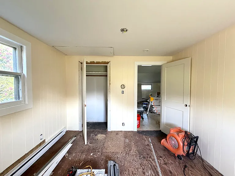 255 Oliphant Ln #B — Photo 7