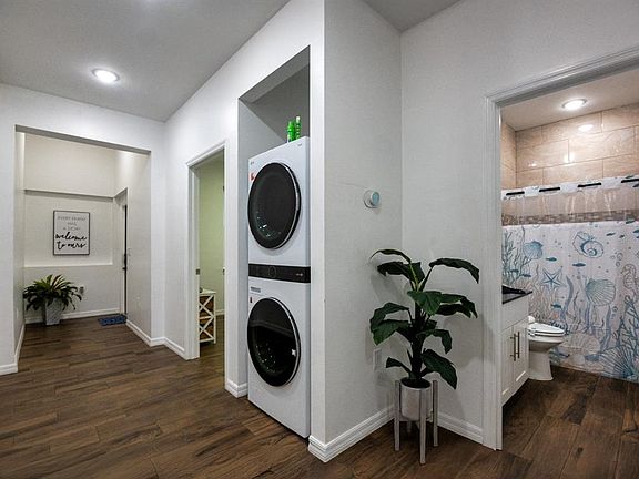 5th image of 4533/4535 SW 22ND ST #2