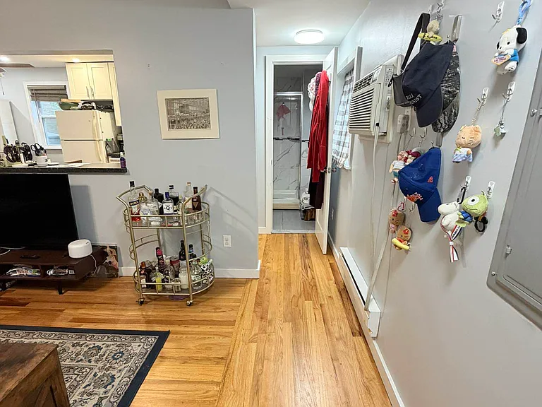 119 Nelson St #1 — Photo 4