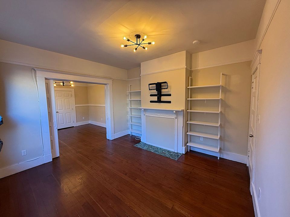 1st image of 2921-2923 20th St